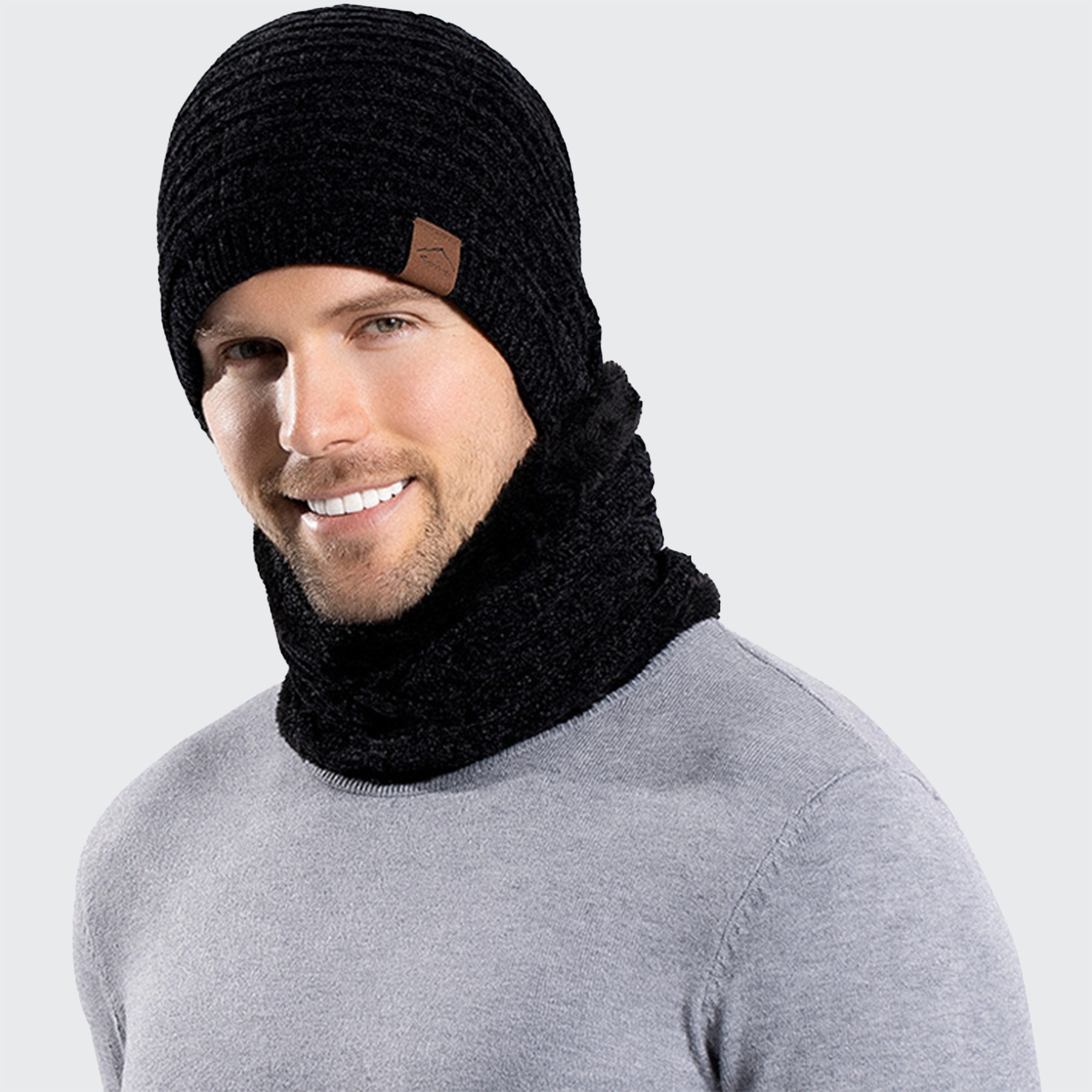 MOUNTAIN RANGE HAT &amp; SCARF SET